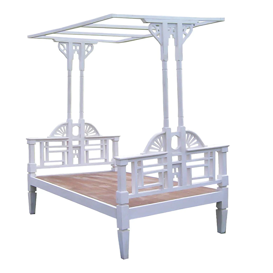 Bed Four Poster 009
