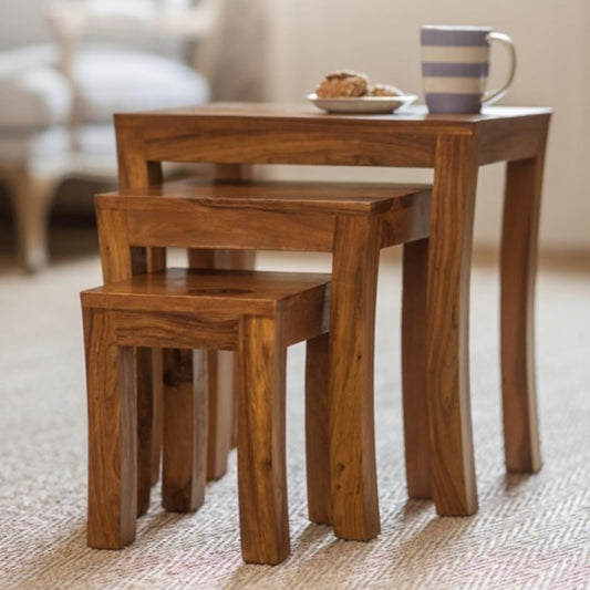 Malani Nook Coffee Table Set