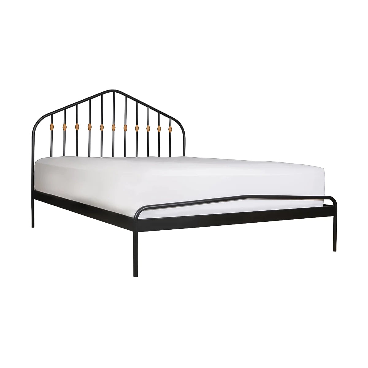 Svelte Bed