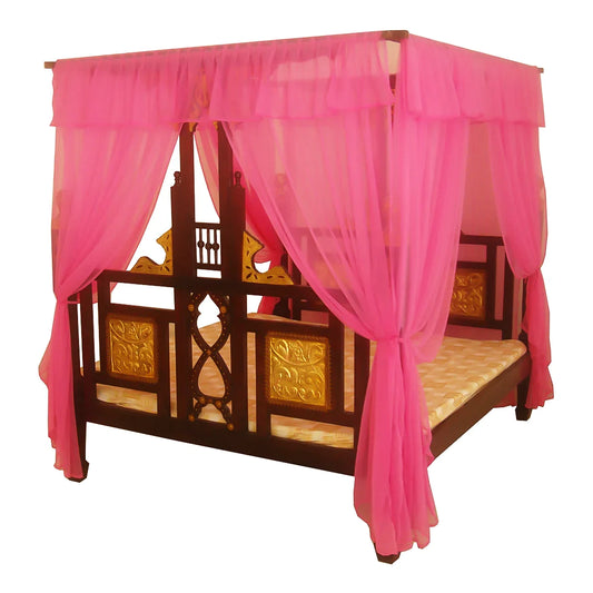 Bed Four Poster 020