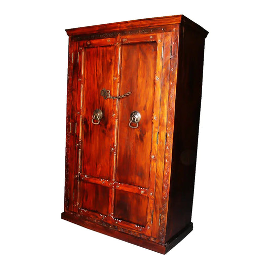 Wardrobe 024