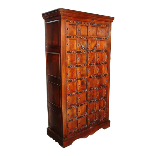 Wardrobe 027