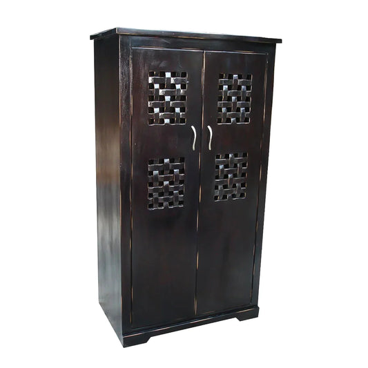 Wardrobe 044